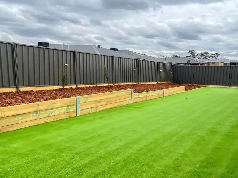 Standard Colorbond Fence Height: 4 Popular Sizes and What Buyers Should Check Before Ordering in 2026