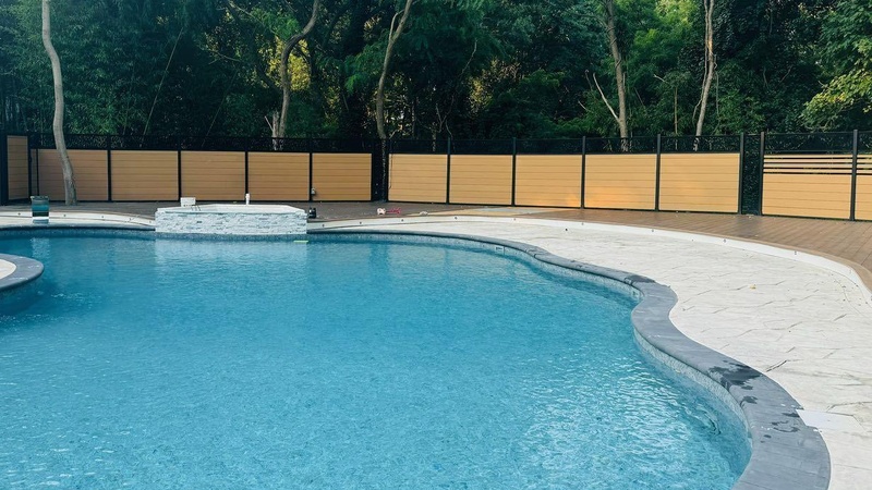 Modern WPC fence panels with aluminium posts for residential and commercial WPC fencing projects